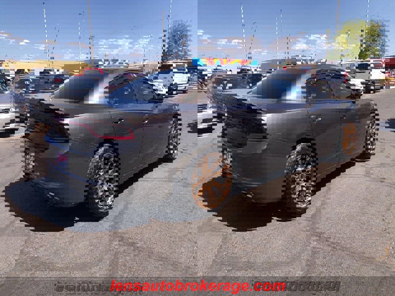 Used 2020 Dodge Charger SXT w/ Blacktop Package image 8