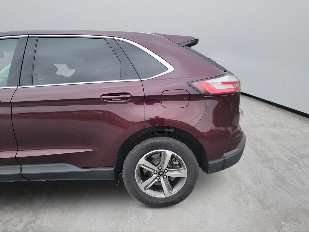 Used 2023 Ford Edge SEL w/ Convenience Package image 6