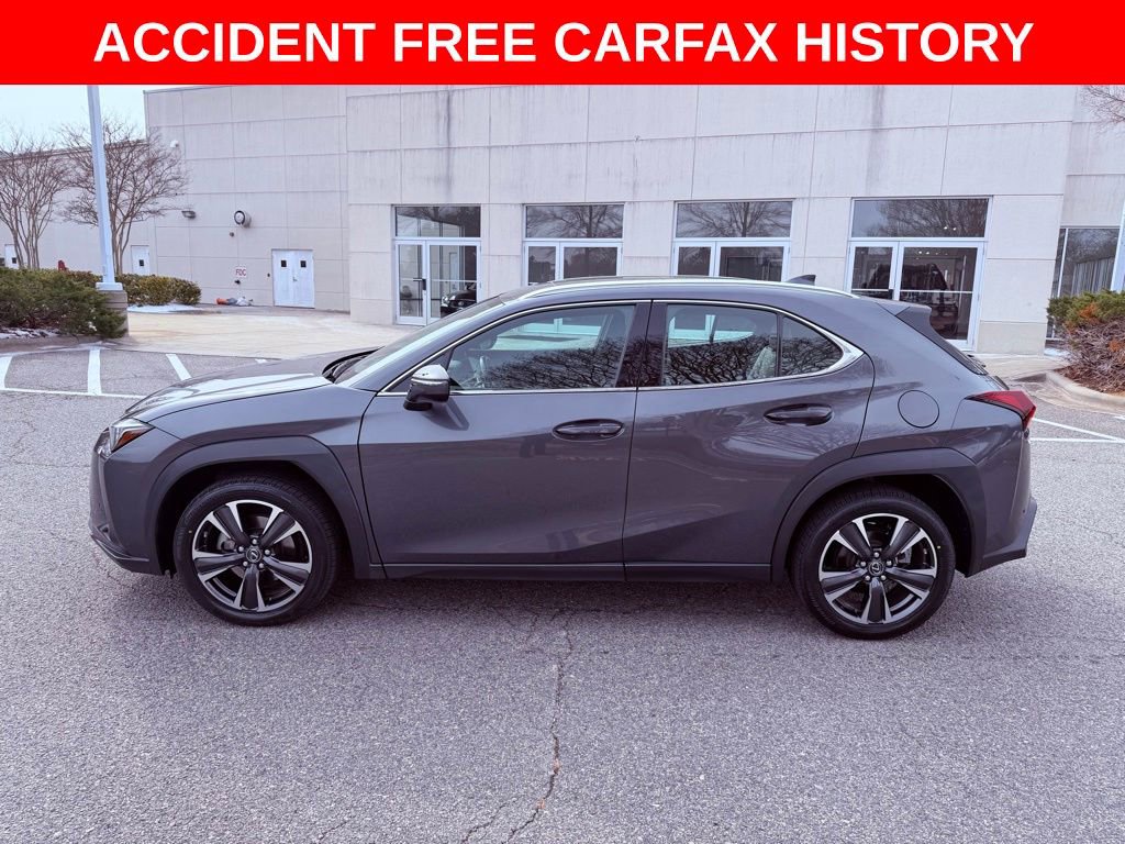 Certified 2023 Lexus UX 250h 250h SUNROOF/CARPLAY/NEW TIRES image 5
