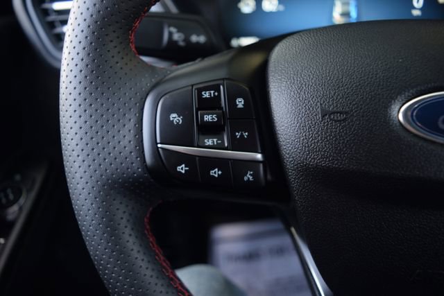 Used 2023 Ford Escape ST-Line Elite AWD/4WD image 6