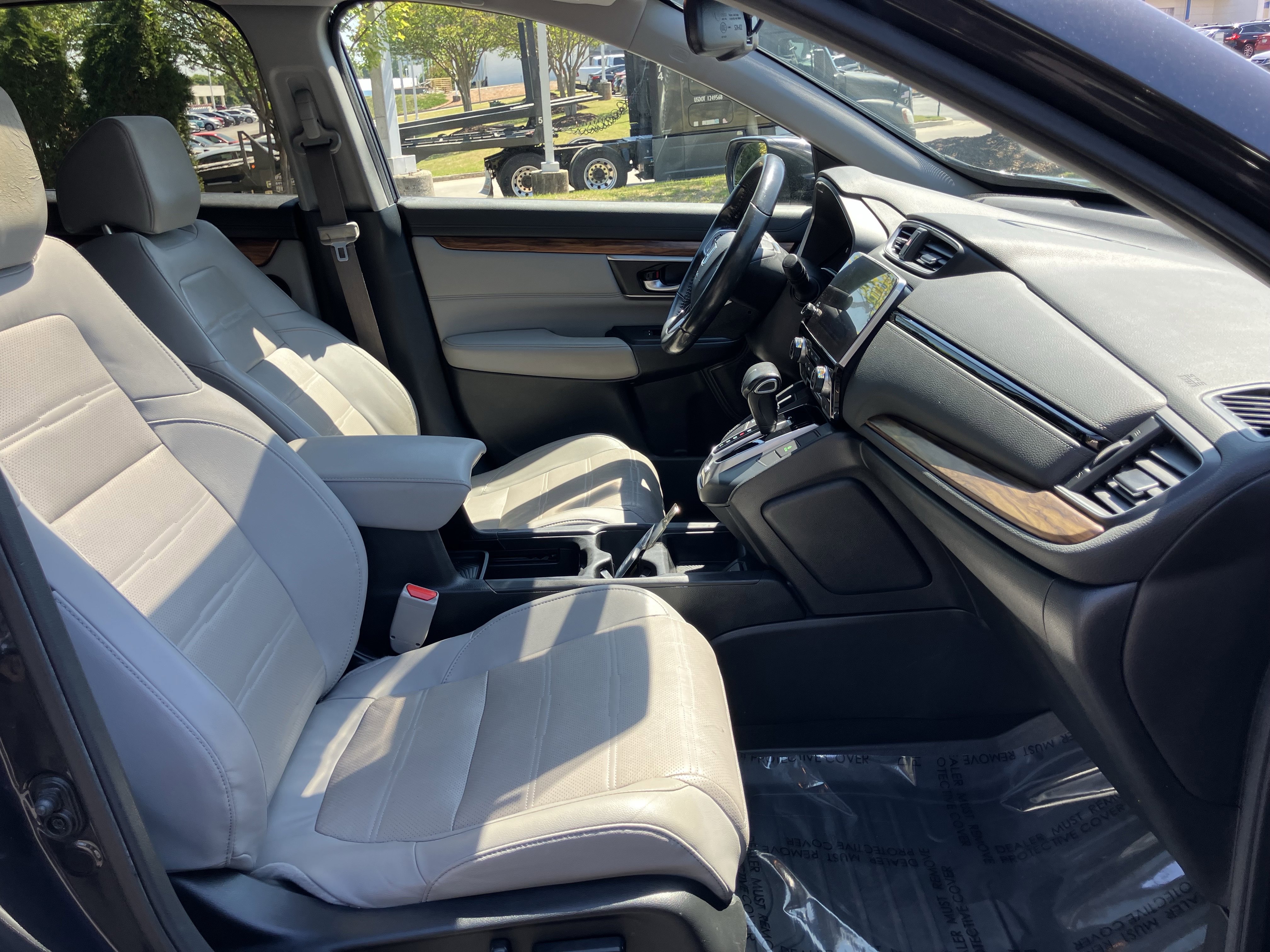 Used 2019 Honda CR-V Touring image 35