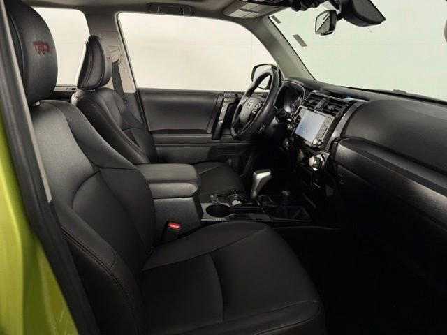 Used 2023 Toyota 4Runner TRD Off-Road Premium w/ Moonroof Package AWD/4WD image 15