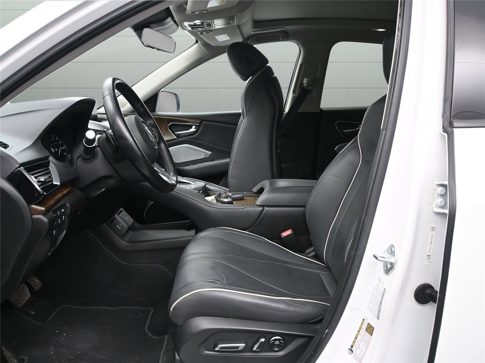 Certified 2021 Acura RDX AWD w/ Advance Package image 9