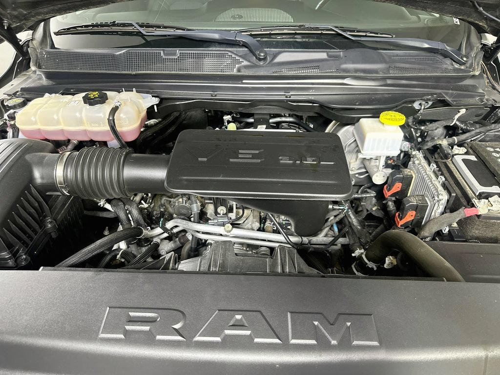 Used 2023 RAM 1500 Big Horn AWD/4WD image 9