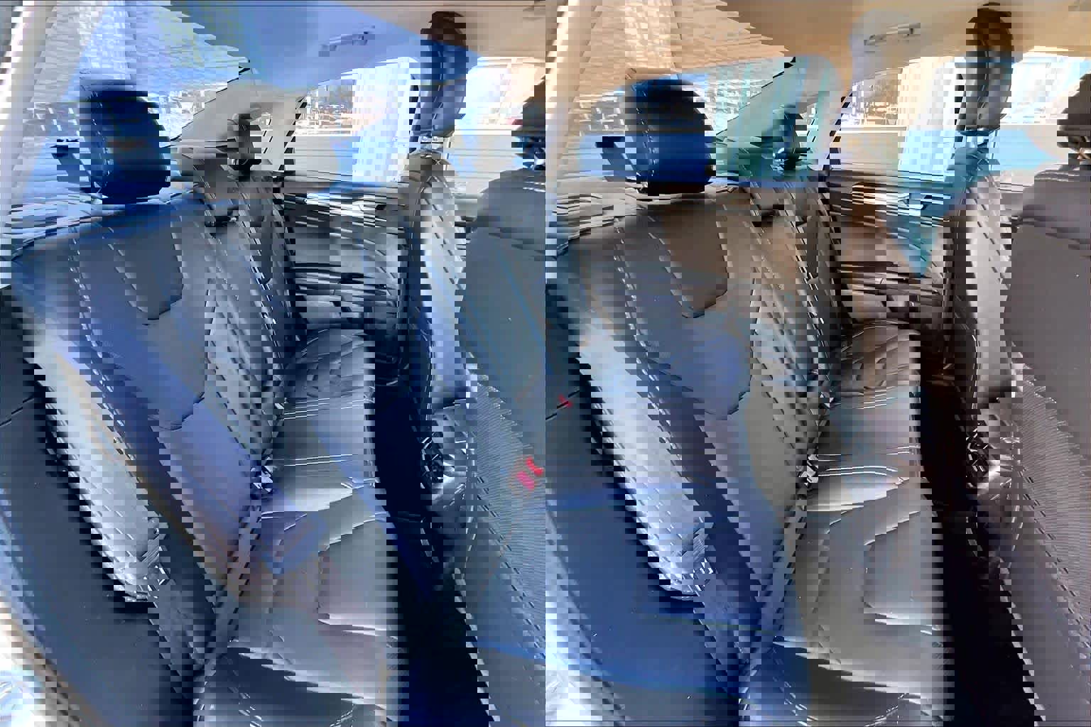 Used 2016 Ford Fusion Titanium image 20