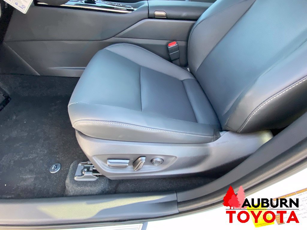 New 2026 Toyota Crown Signia w/ Advanced Technology Package AWD/4WD image 32