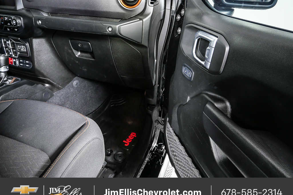 Used 2022 Jeep Gladiator Mojave w/ Trailer Tow Package image 24