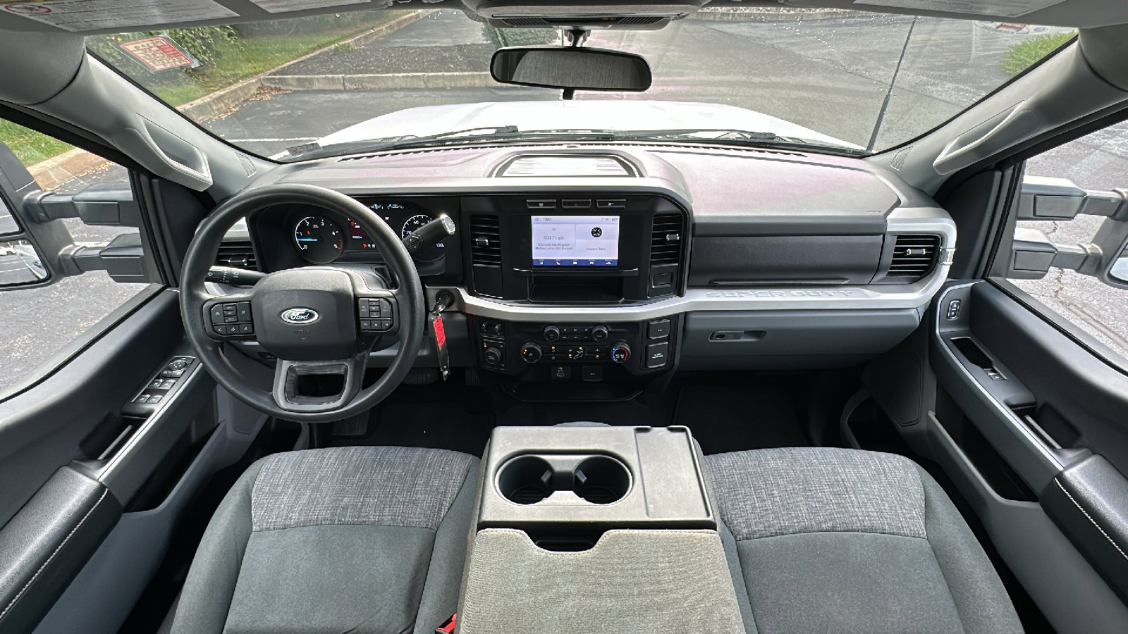 Used 2024 Ford F250 XLT image 27