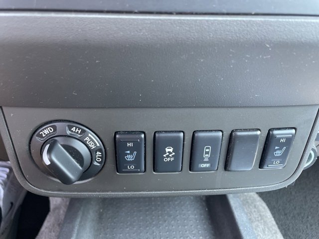 Used 2018 Nissan Frontier SV w/ Value Truck Package image 19