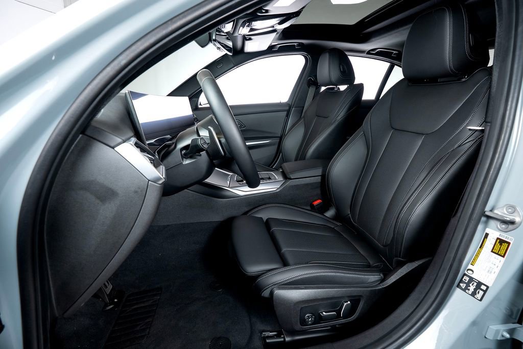 Used 2024 BMW M340i xDrive w/ Driving Assistance Package image 17