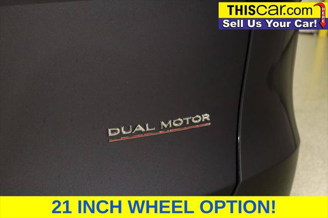 Used 2023 Tesla Model Y Performance AWD/4WD image 12