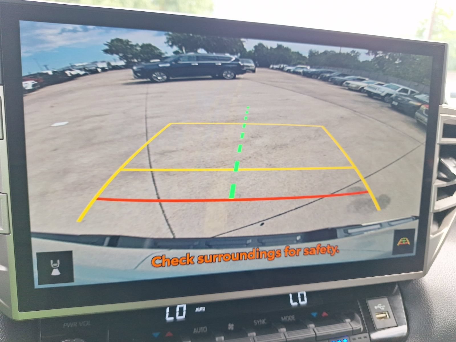 Used 2026 Toyota Tundra Limited AWD/4WD image 26