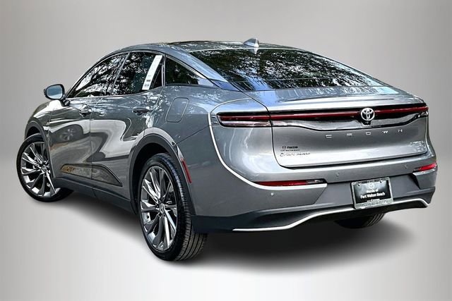 Used 2024 Toyota Crown w/ Advanced Technology Package image 4
