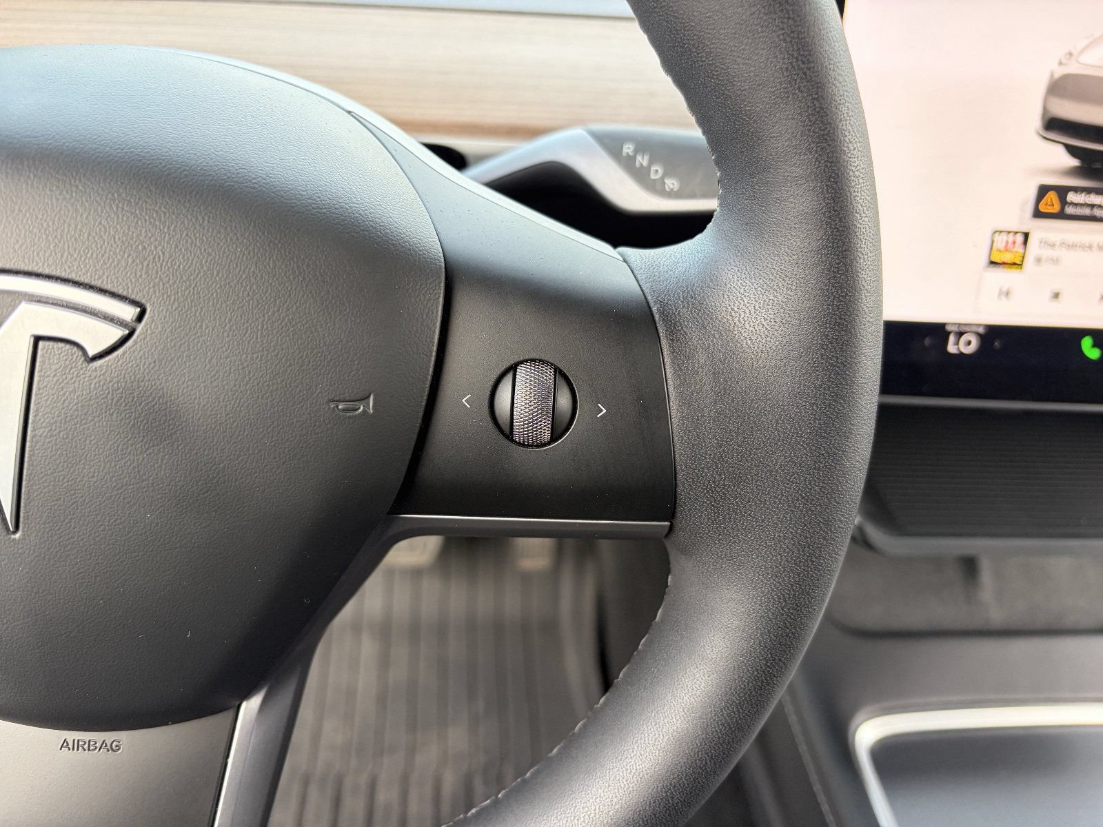 Used 2025 Tesla Model Y Long Range RWD image 26