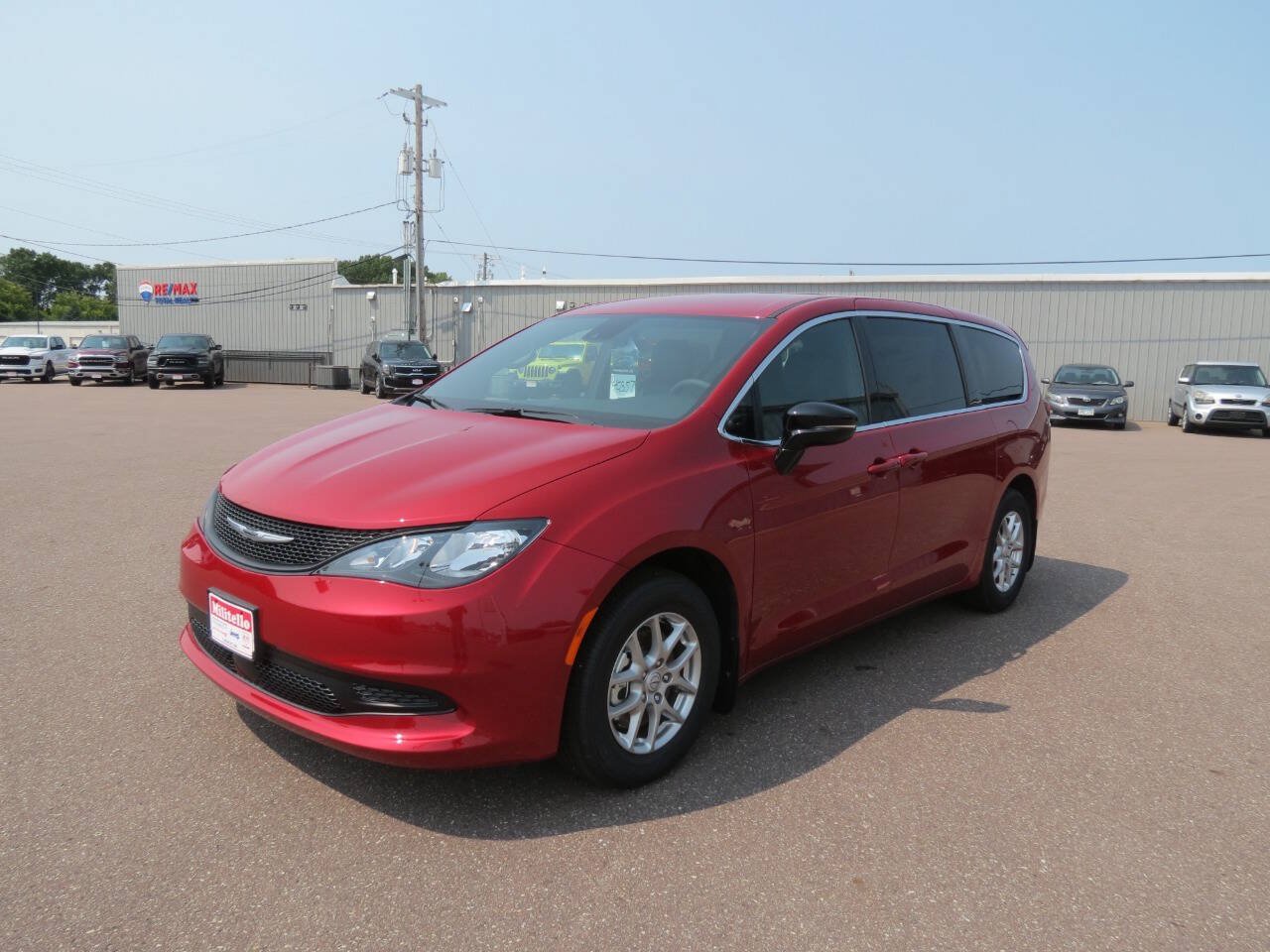 New 2026 Chrysler Voyager LX FWD image 8