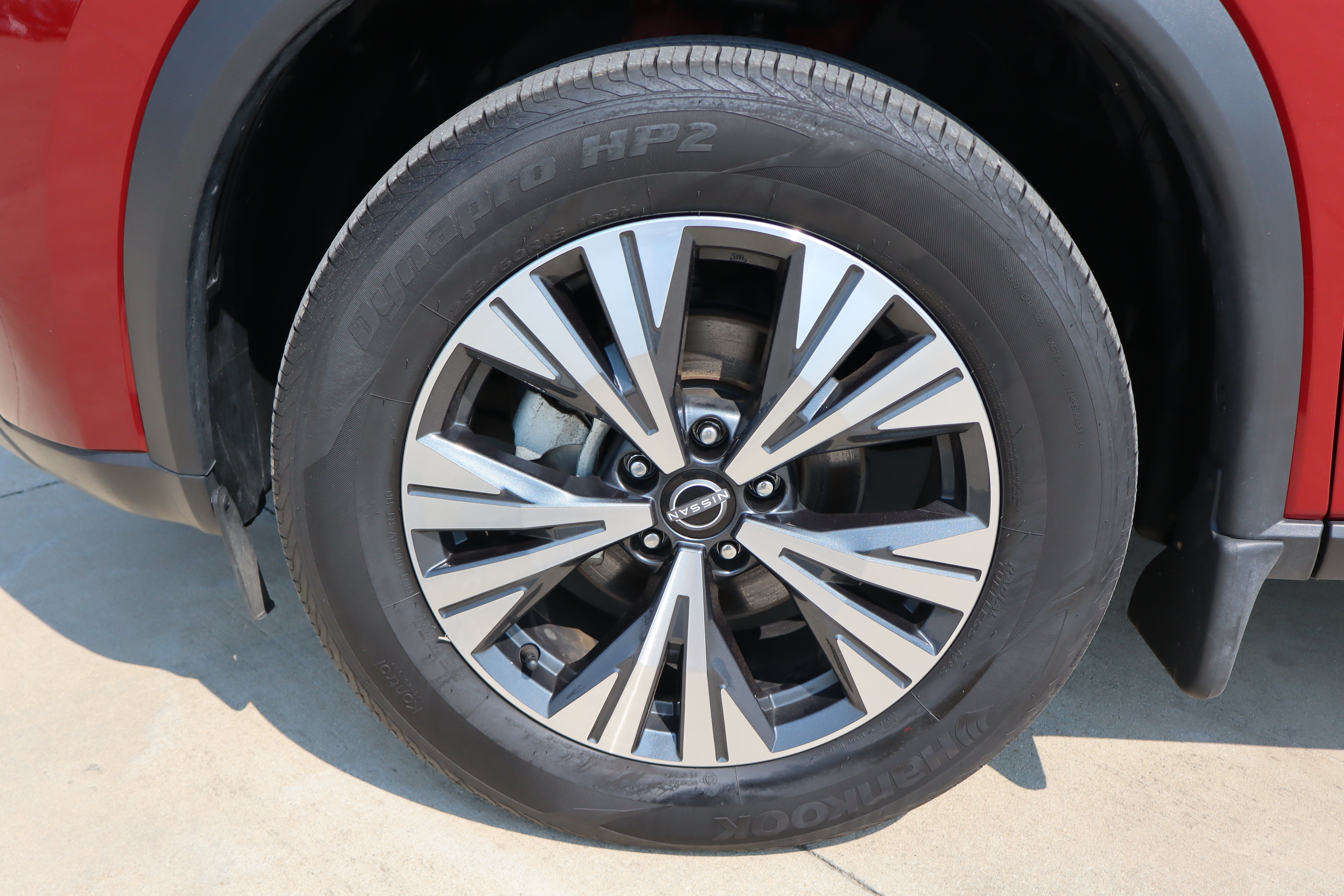 Used 2023 Nissan Rogue SV AWD/4WD image 25