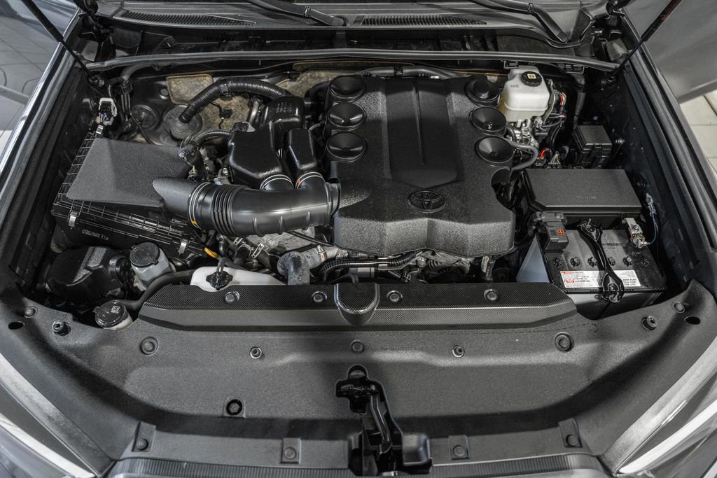 Used 2023 Toyota 4Runner Limited image 19