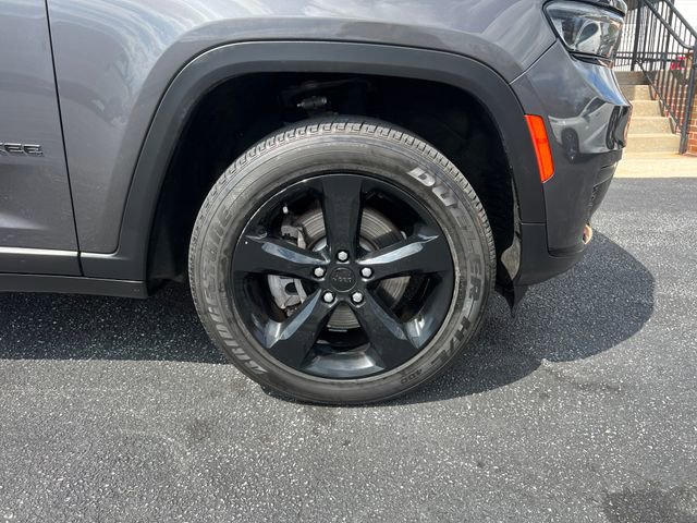 Used 2022 Jeep Grand Cherokee L Laredo image 31