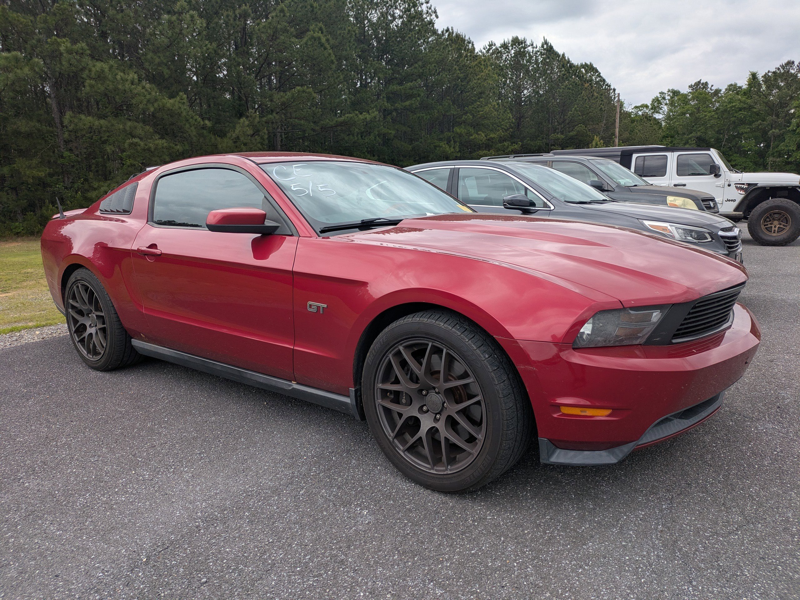Used 2010 Ford Mustang GT RWD image 1