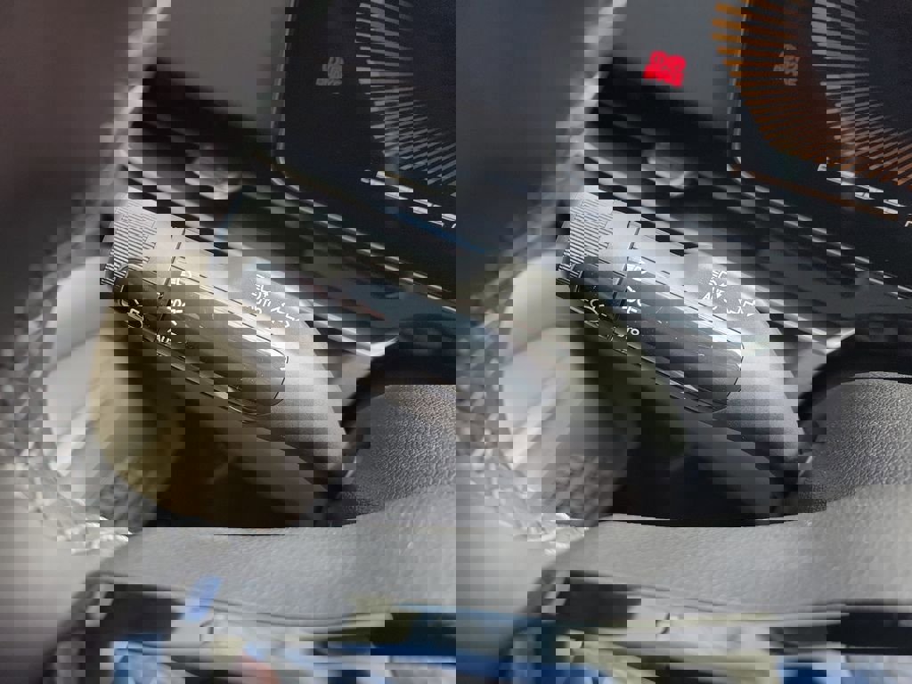 New 2026 Kia Carnival EX image 29