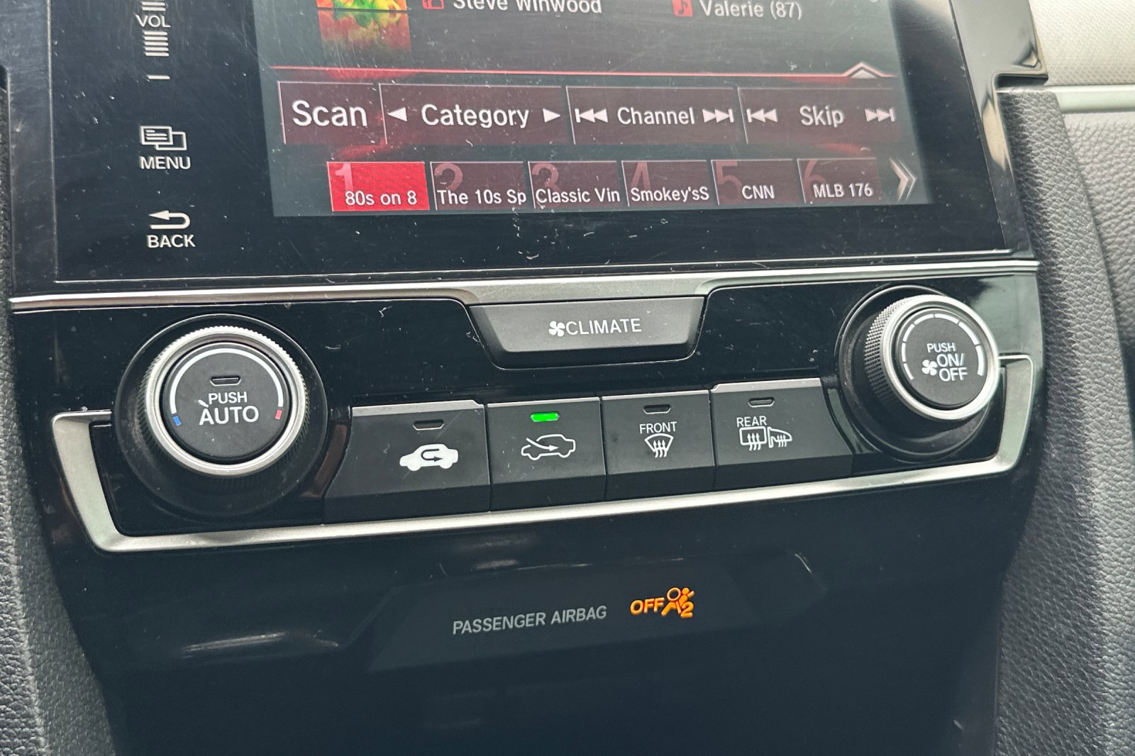 Used 2018 Honda Civic EX image 19