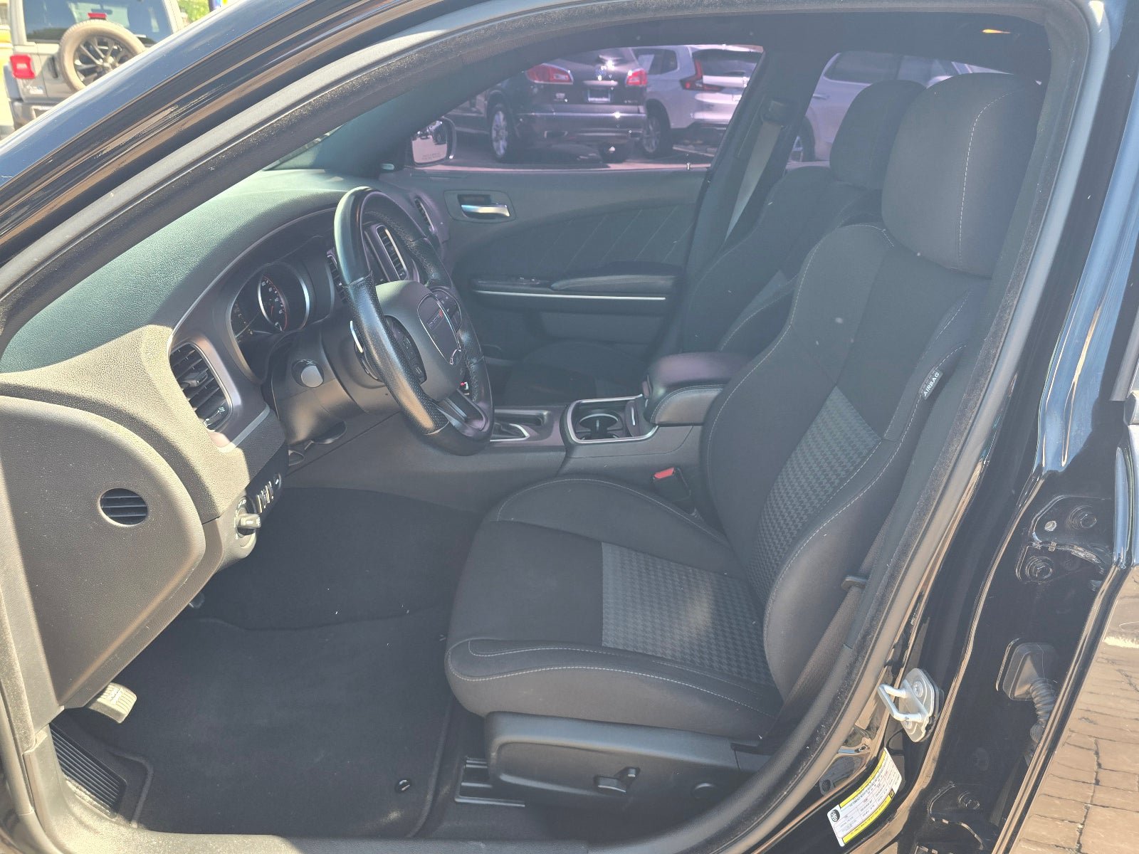 Used 2022 Dodge Charger R/T RWD image 11