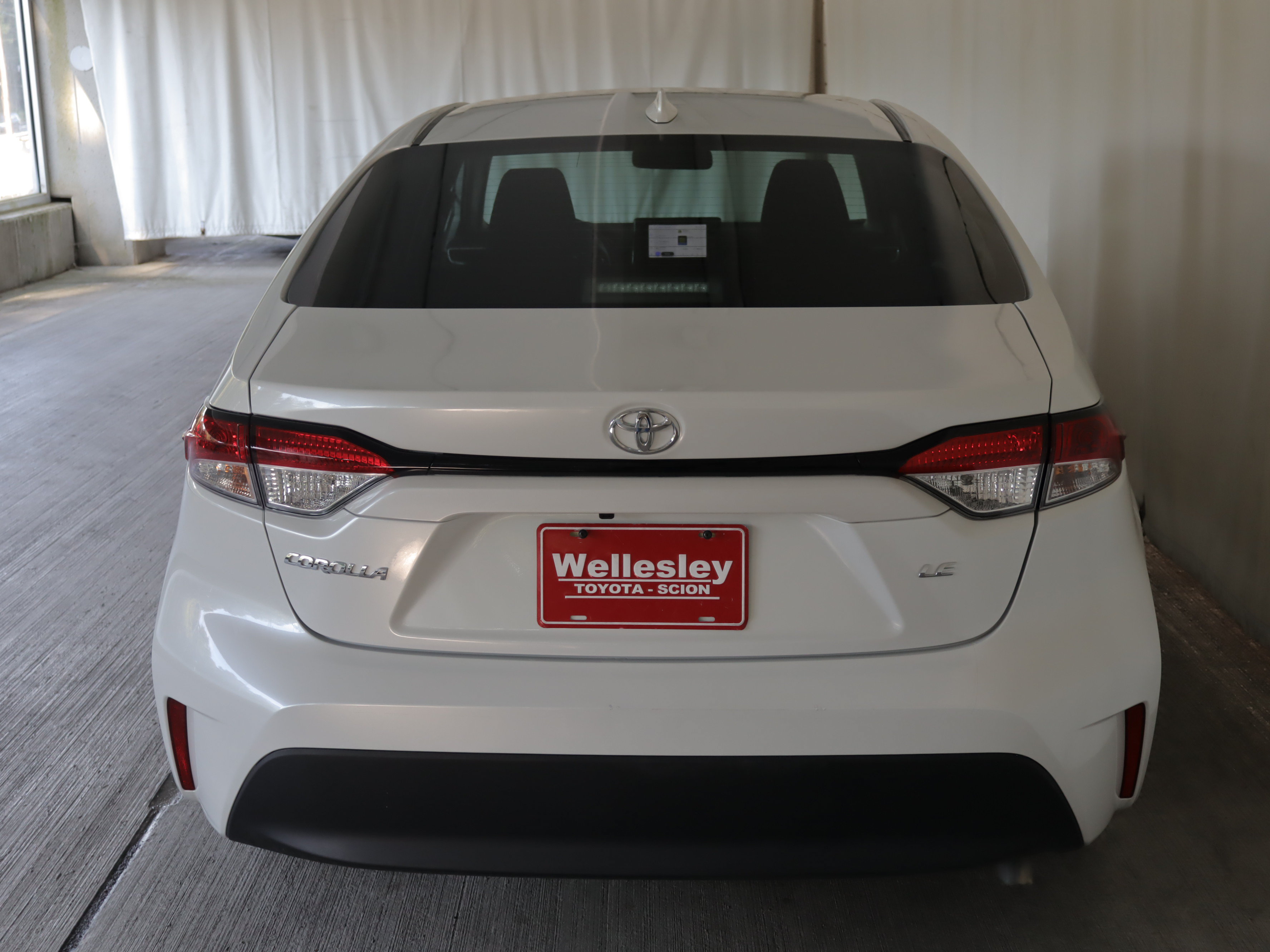 Used 2026 Toyota Corolla LE FWD image 24