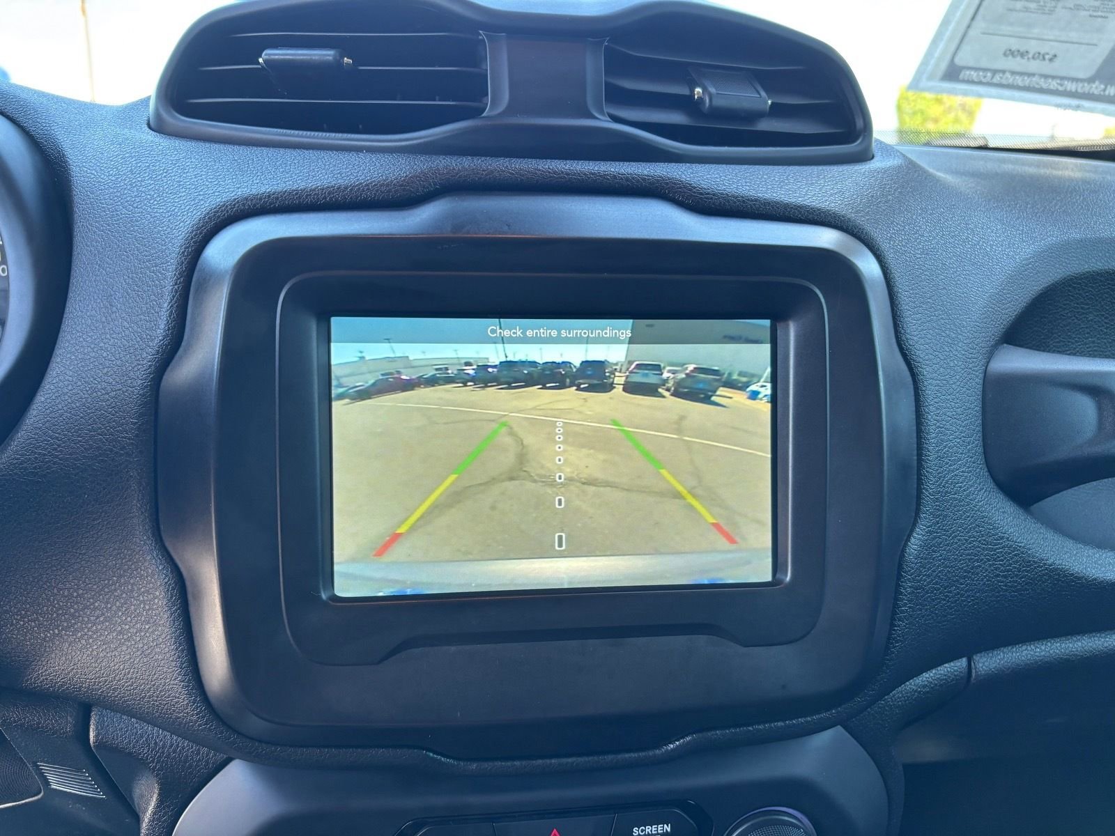 Used 2019 Jeep Renegade Latitude w/ Popular Equipment Group image 25