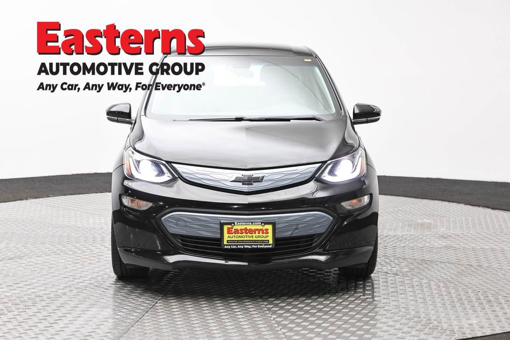 Used 2018 Chevrolet Bolt LT image 2