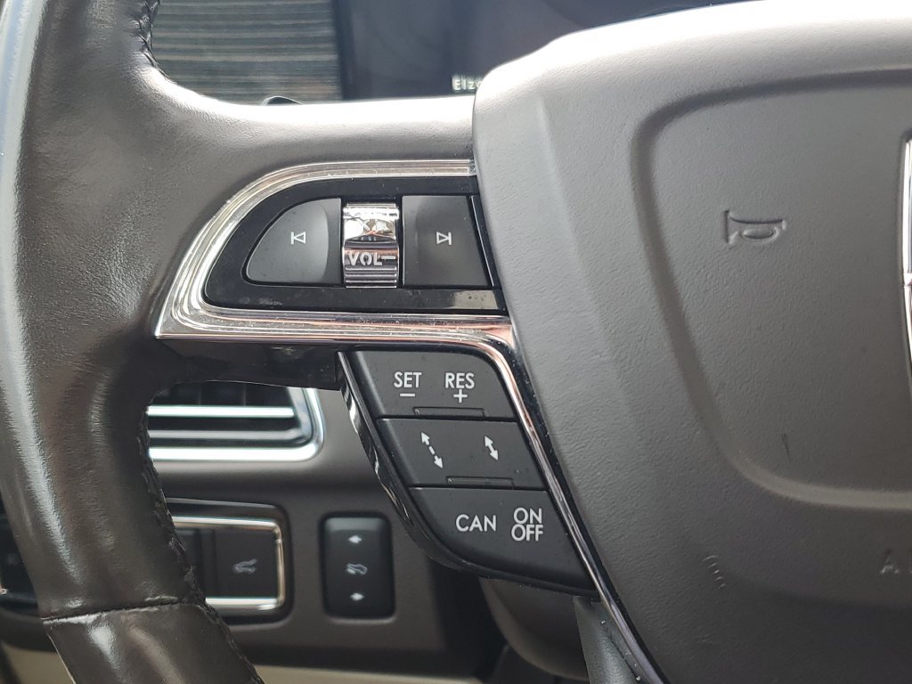 Used 2021 Lincoln Navigator L Black Label AWD/4WD image 25