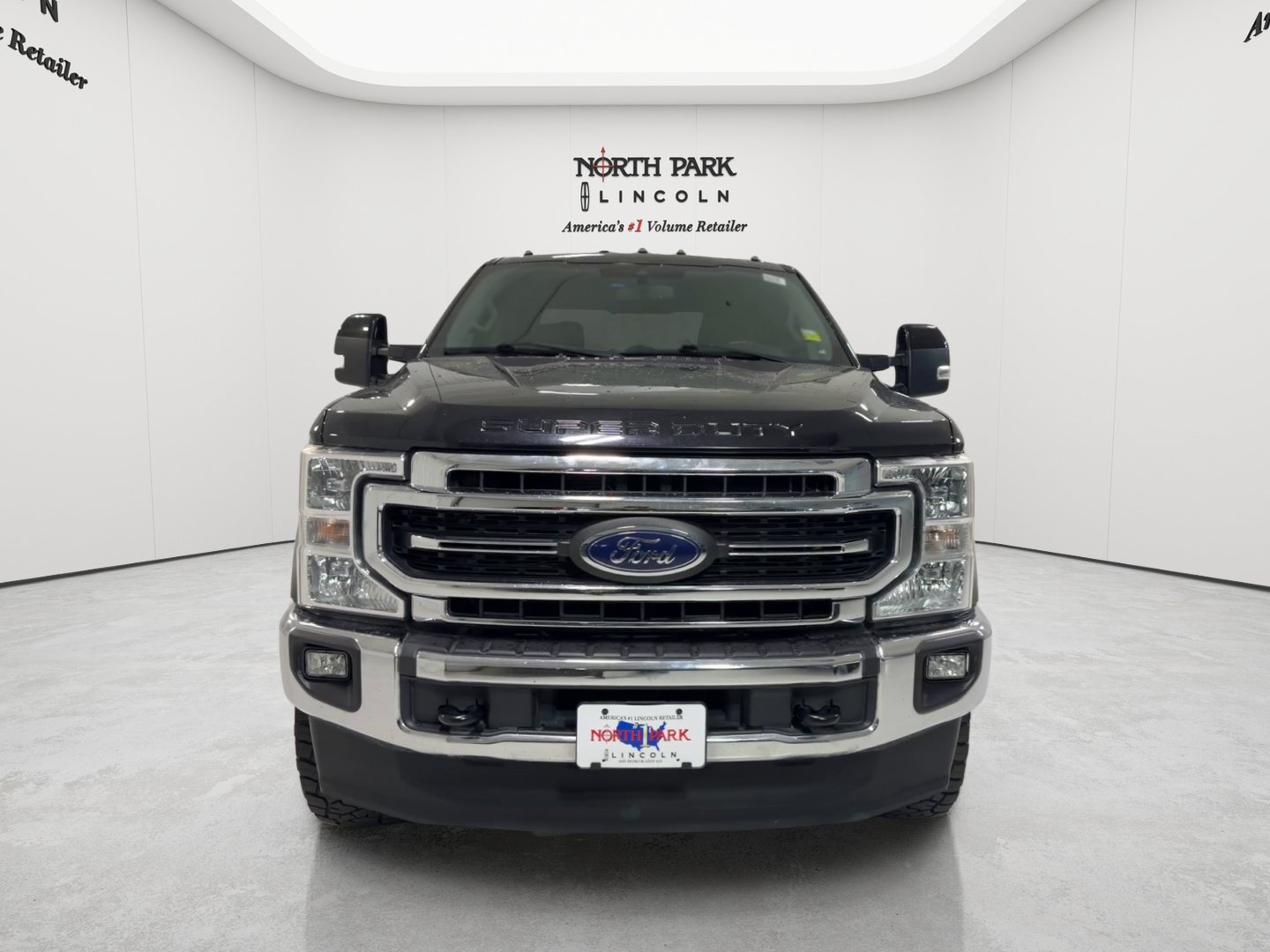 Used 2021 Ford F250 Lariat w/ FX4 Off-Road Package AWD/4WD image 8