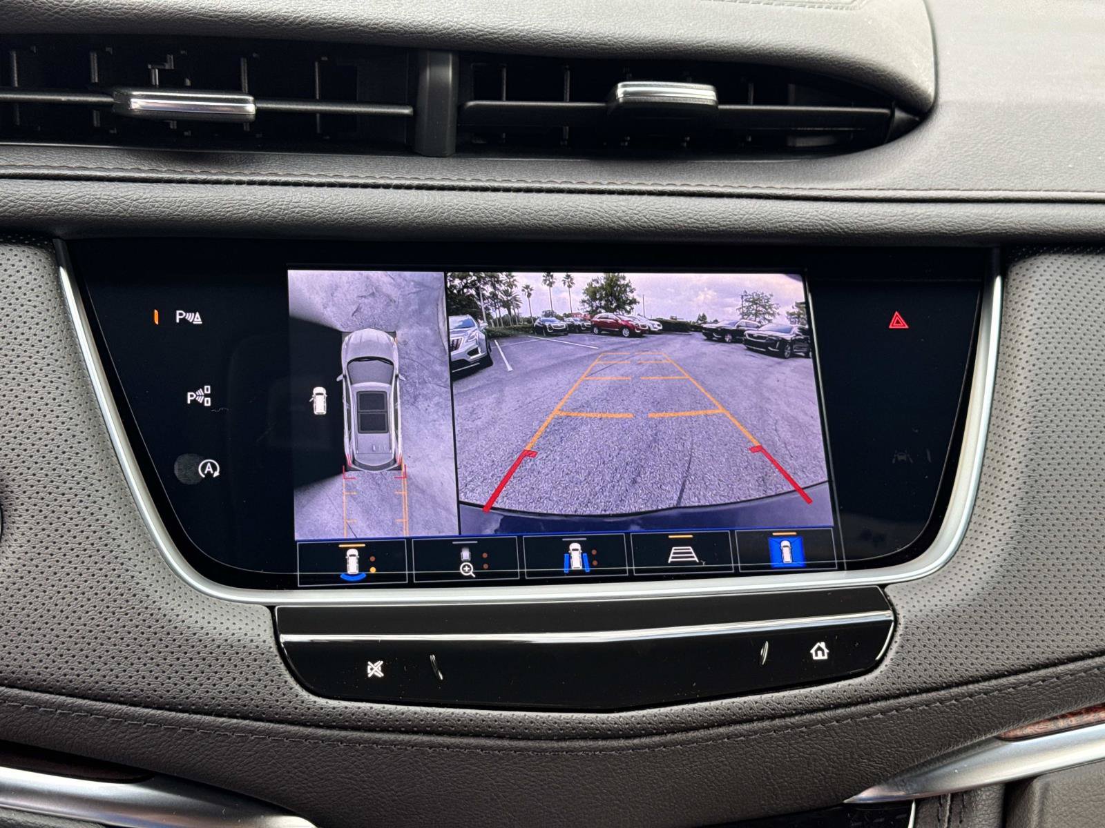 New 2026 Cadillac XT5 Premium Luxury FWD image 21