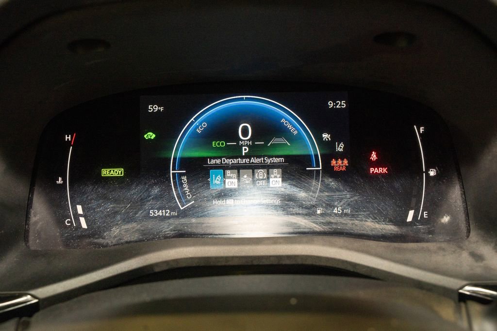 Used 2025 Toyota Camry LE FWD image 16