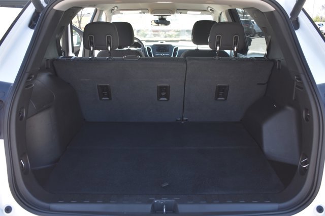 Used 2020 Chevrolet Equinox LT image 18