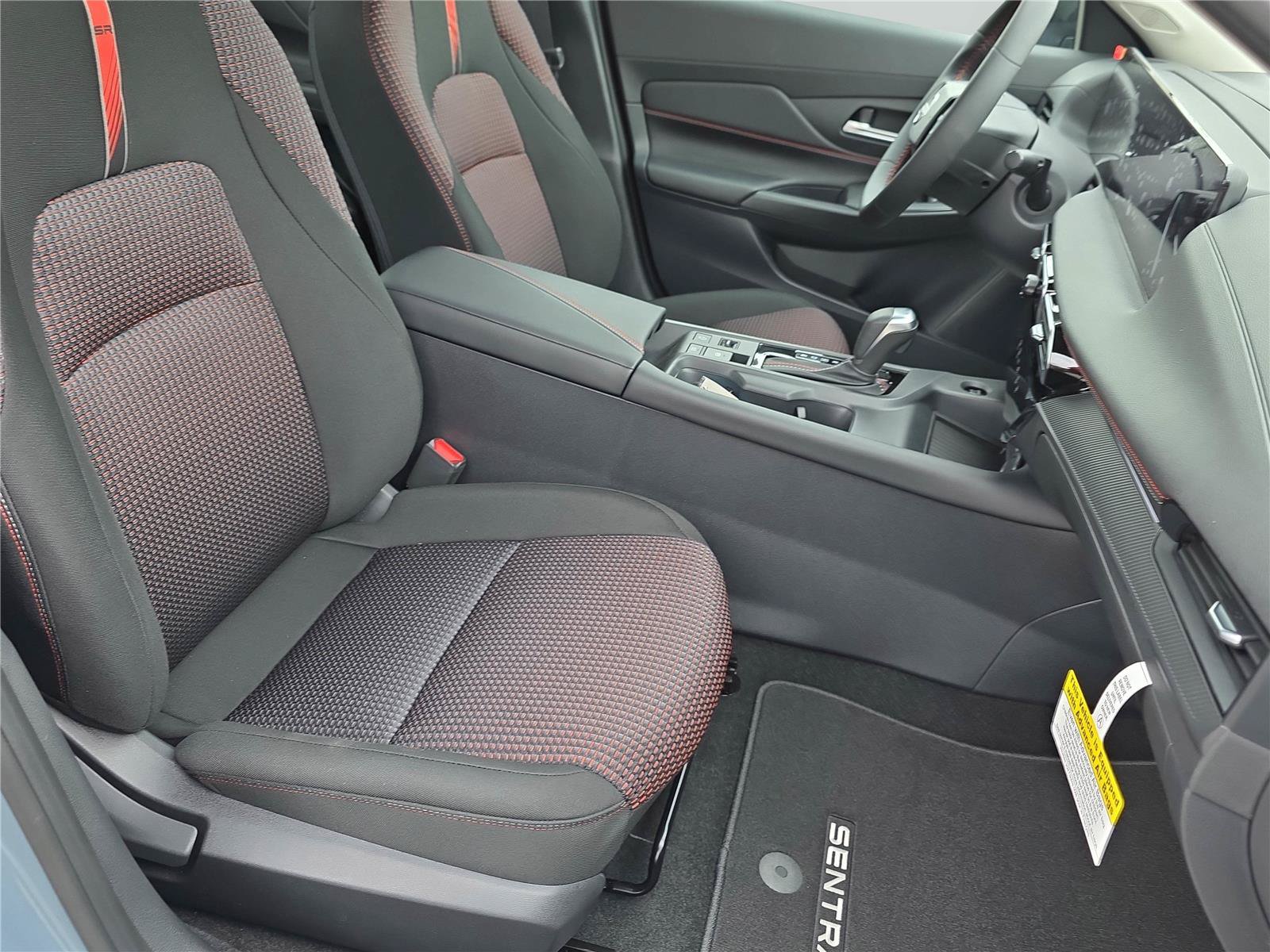 New 2026 Nissan Sentra SR w/ Floor Mat Package FWD image 34