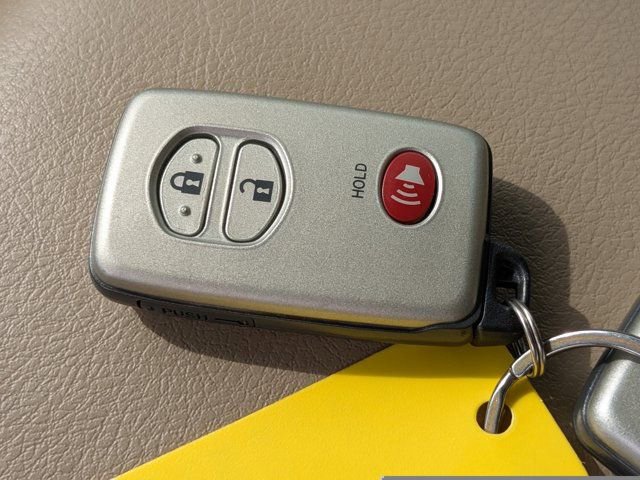 Used 2017 Toyota 4Runner Limited image 29