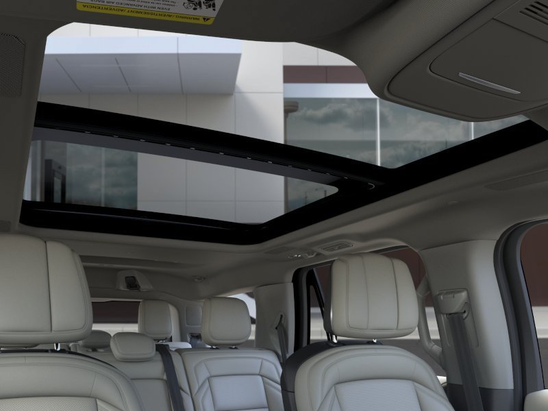 New 2026 Lincoln Navigator Reserve AWD/4WD image 22