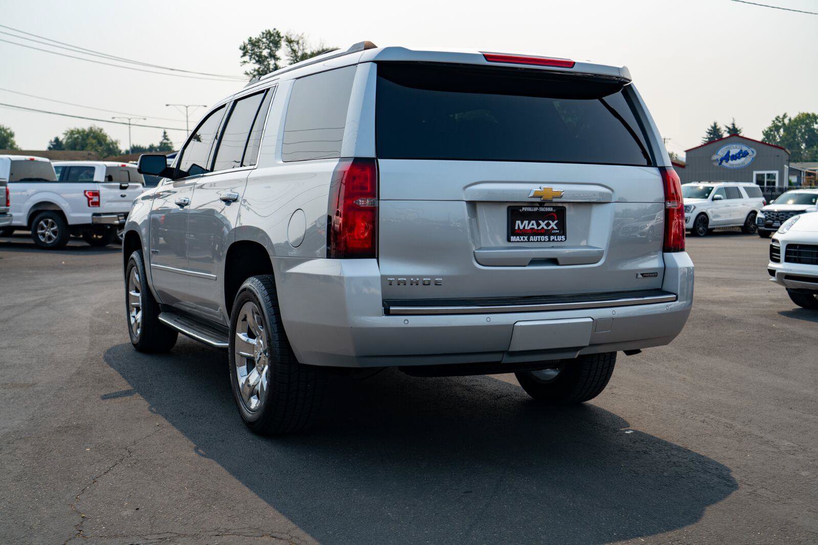 Used 2017 Chevrolet Tahoe Premier w/ Max Trailering Package AWD/4WD image 11