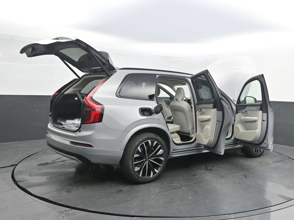 New 2026 Volvo XC90 B6 Ultra w/ Lounge Package AWD/4WD image 39