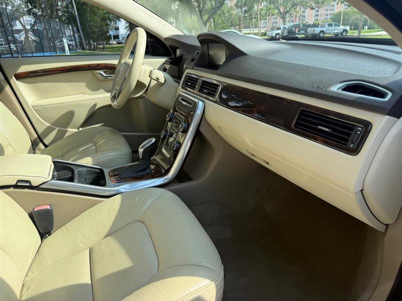 Used 2013 Volvo S80 3.2 FWD image 21