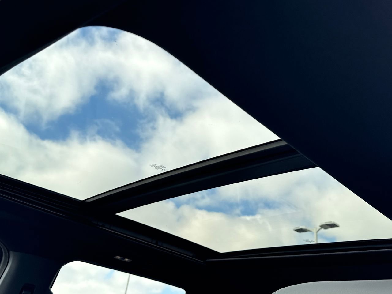 Used 2021 Ford F150 XLT w/ Equipment Group 302A High image 16