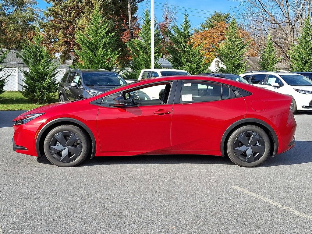 New 2026 Toyota Prius Plug-In Hybrid image 8