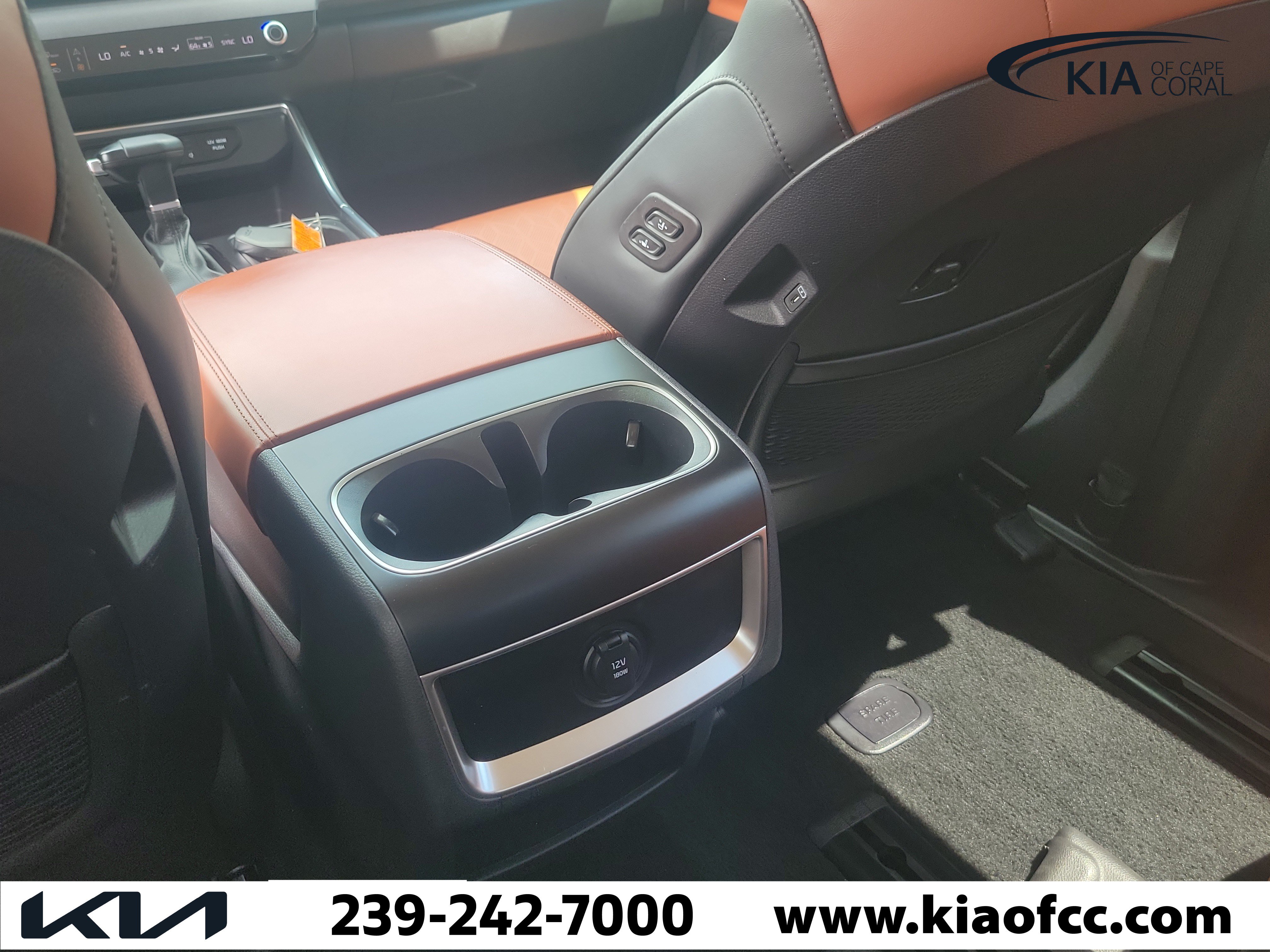 Certified 2025 Kia Carnival EX FWD image 13