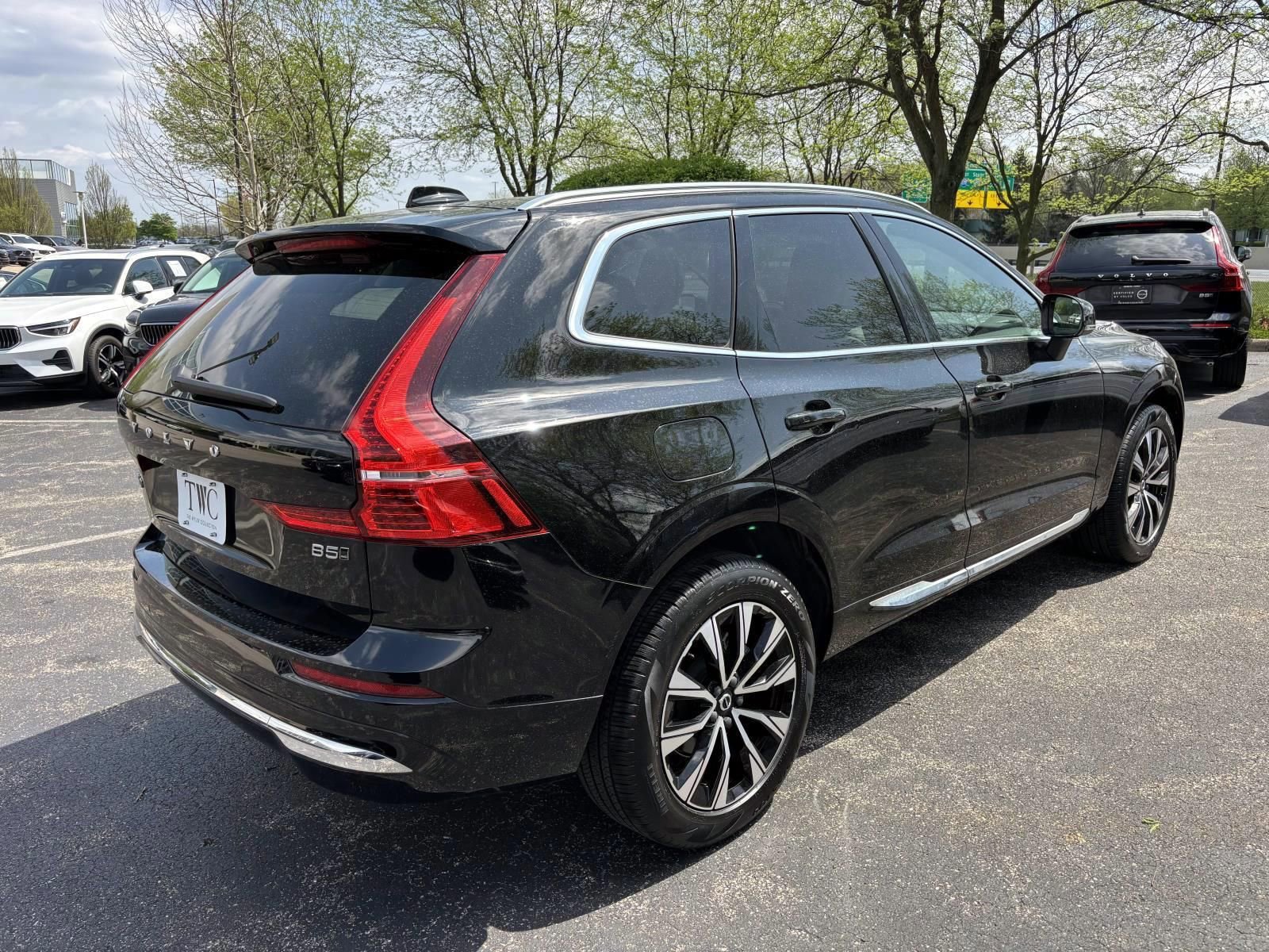 Used 2023 Volvo XC60 B5 Plus w/ Protection Package image 5