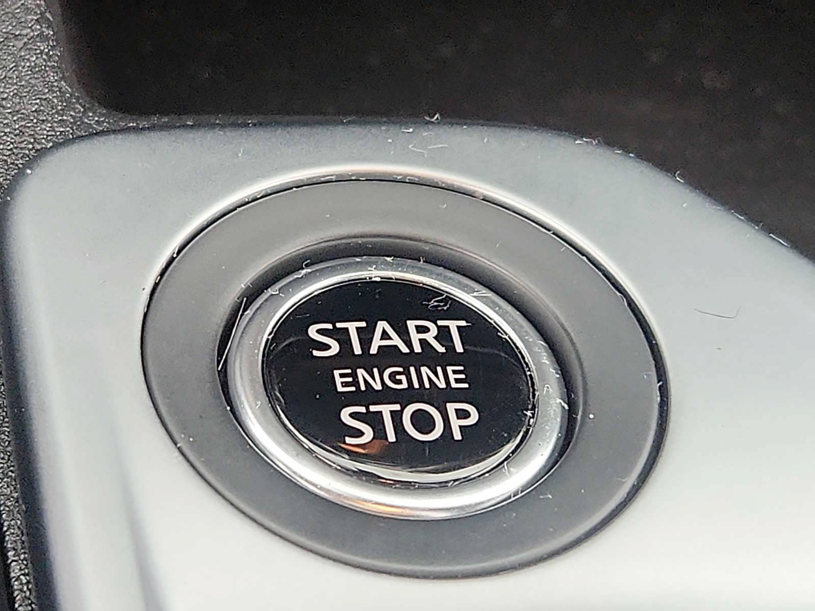 Certified 2023 Nissan Sentra SR w/ SR Premium Package FWD image 23