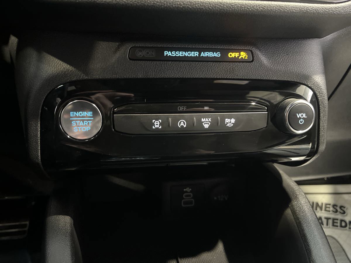 Used 2024 Ford Escape ST-Line Select w/ Tech Pack #1 AWD/4WD image 19