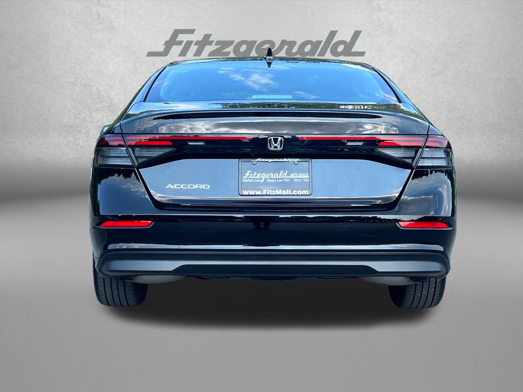 Used 2025 Honda Accord SE image 7