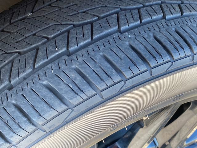 Used 2024 Chevrolet Traverse RS image 26