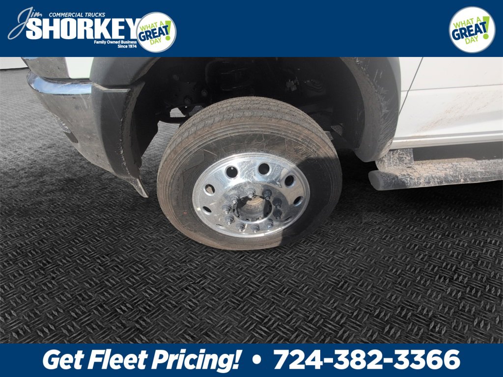 New 2026 RAM 5500 Tradesman w/ Chrome Appearance Group image 9