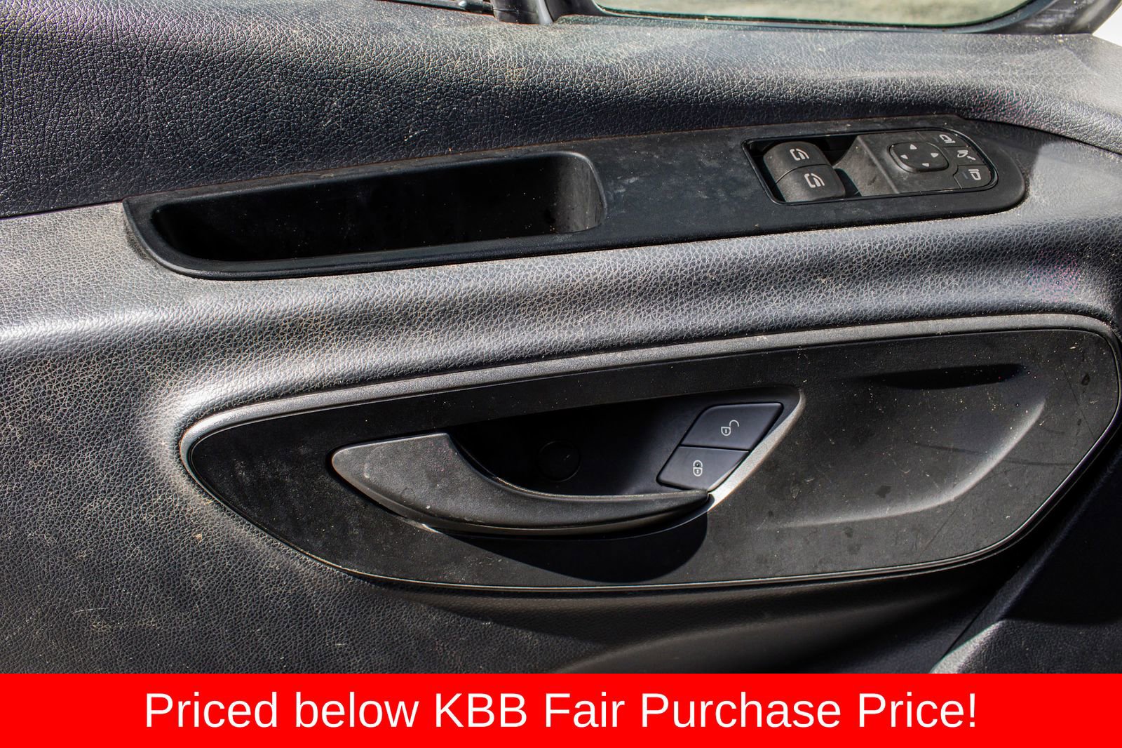 Used 2019 Mercedes-Benz Sprinter 144 w/ Driver Convenience Package image 19